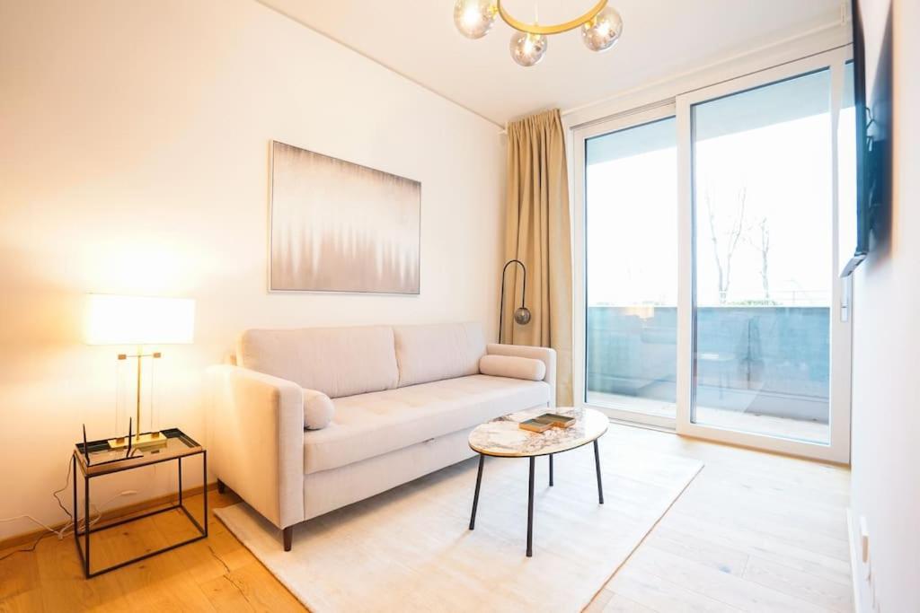 Executive Suite W/ Rooftop Pool Wiedeń Zewnętrze zdjęcie